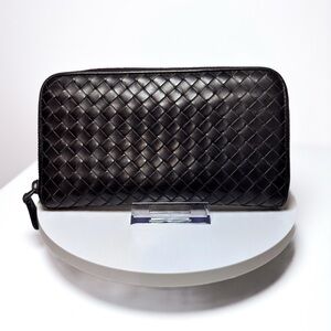 Bottega Veneta Vintage Intrecciato Brown Woven Leather Long Wallet Authentic